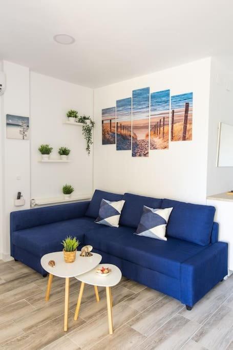 Enjoy La Carihuela Beach At 4 Min.Terrace & Pool. Torremolinos Ngoại thất bức ảnh